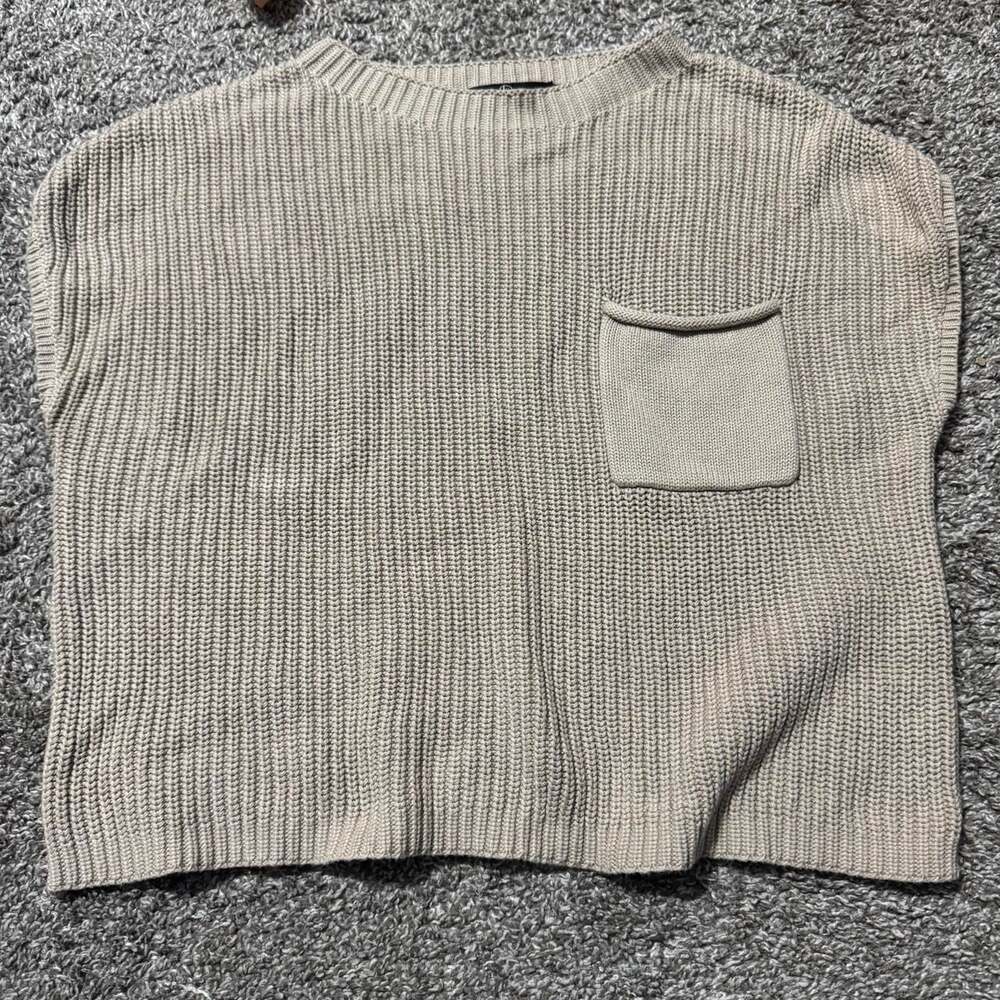 LILLUSORY Tan Ribbed Knit Sweater Vest with Chest Pocket - Size M